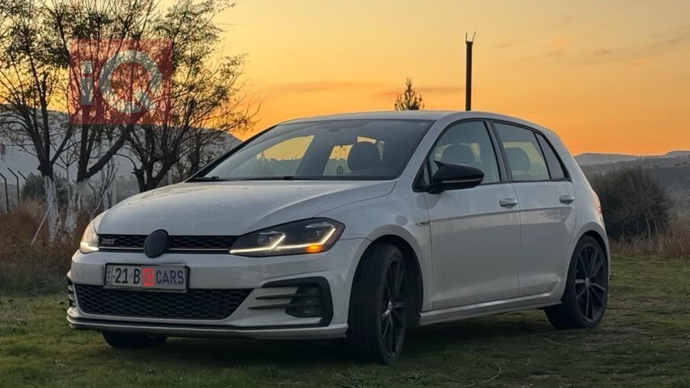 فولكسفاغن جولف